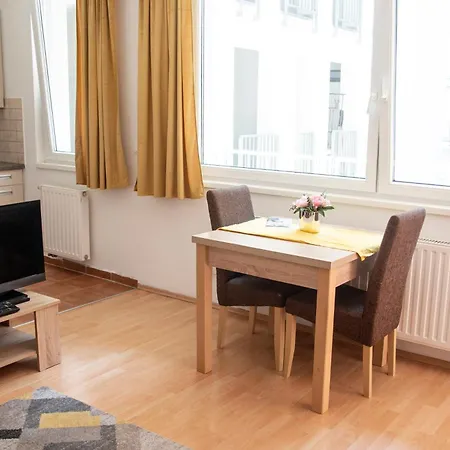 Premium Keleti Apartments Budapest Exterior foto